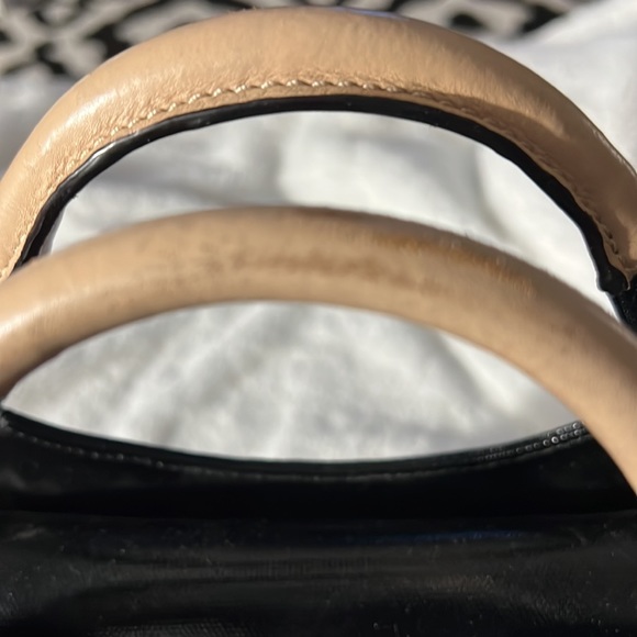 Kate Spade Black and Tan purse. Super cute. - Picture 9 of 14